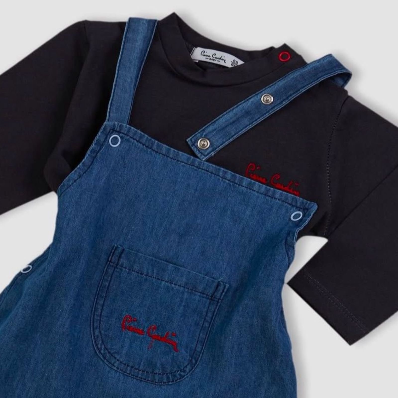 Set rrobash për bebe Pierre Cardin (2 pjesë)